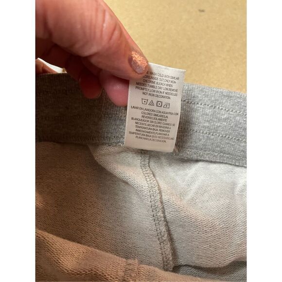 Disney Women's Gray Mickey Mouse Print Drawstring Jogger Pants Size XL 15/17 - Picture 9 of 10